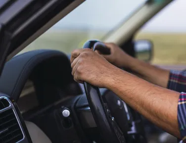 Sesab abre inscrições para processo seletivo com 41 vagas de motoristas - Imagem
