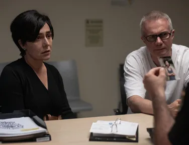 Só 6 episódios: a série de suspense da Netflix perfeita para quarta - Imagem