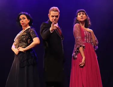 Teatro em Salvador convida plateia a investigar assassinato em cena - Imagem