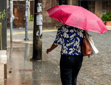 Vai chover em Salvador? Confira a previsão do tempo para esta terça - Imagem