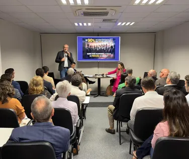 ACB debate impactos do VLT e reforça atuação na agenda de mobilidade urbana - Imagem