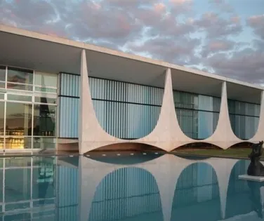 Agente do GSI morre na entrada de serviço do Palácio da Alvorada - Imagem