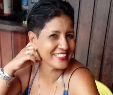 Agricultora é morta a facadas na frente da filha após crise de ciúmes - Imagem