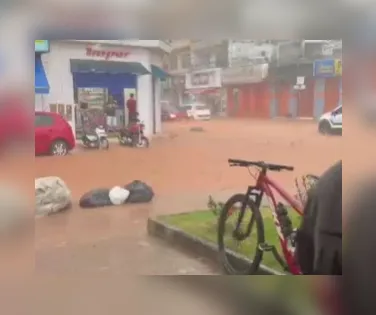 Alerta vermelho: Valença e Ituberá registram fortes chuvas e alagamentos - Imagem