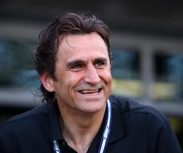 Alex Zanardi, ex-piloto de F1 e campeão paralímpico, morre aos 59 anos - Imagem