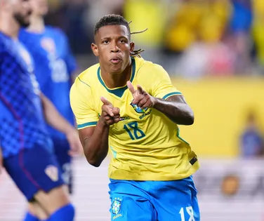 Ancelotti fala sobre ex-Bahia na Seleção Brasileira: "Todos estamos contentes" - Imagem