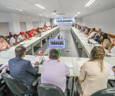 Apóas marcha de 8 dias, MST se reúne com governo Jerônimo - Imagem