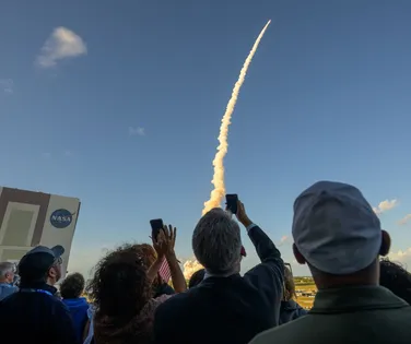 Artemis II sofre falha grave no banheiro após decolagem - Imagem