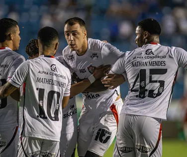 Atacante do Vitória encerra jejum de quase um ano sem marcar gols - Imagem