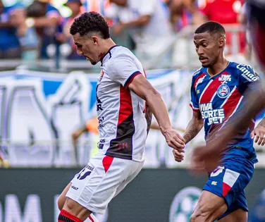 Atacantes da dupla BaVi estão entre os que mais sofrem pênaltis no Brasil - Imagem