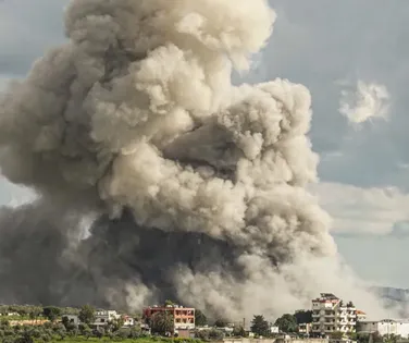 Ataque israelense no Líbano mata mãe e criança brasileiras - Imagem
