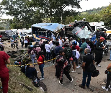 Atentado na Colômbia deixa 20 mortos e 36 feridos às vésperas das eleições - Imagem