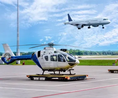 Avião com 168 pessoas a bordo quase colide com helicóptero nos EUA - Imagem