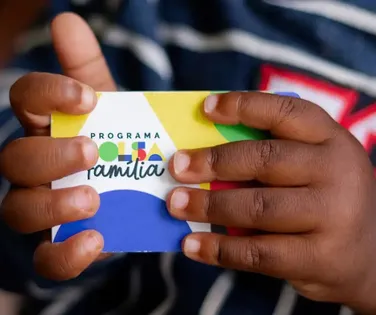Bolsa Família: quem tem NIS final 9 recebe nesta quinta-feira - Imagem