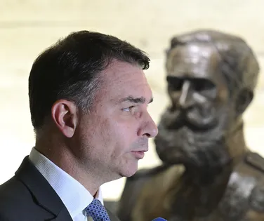 Bolsonaristas planejam limpa no STF para aprovar anistia - Imagem