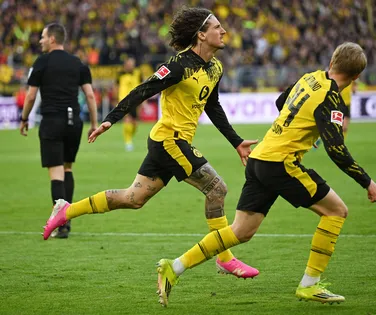 Borussia Dortmund goleia e garante vaga na Uefa Champions League - Imagem