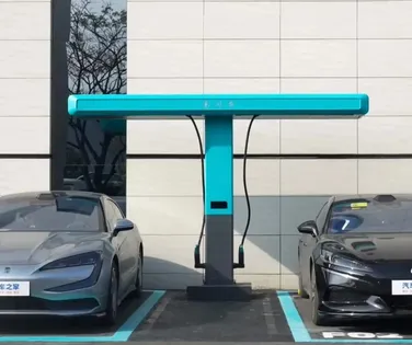 BYD traz ao Brasil carregador capaz de recarregar carros em 9 minutos - Imagem