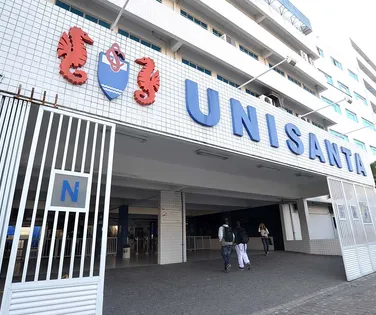 Calouro ameaça estuprar aluna e é afastado de universidade - Imagem