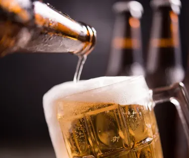 Cerveja pode ser causadora de dores nas articulações; entenda - Imagem
