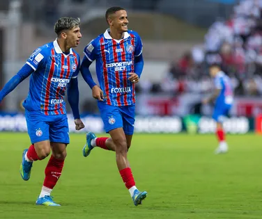 Com 44 jogos a menos, Luciano Juba iguala o número de gols de 2025 - Imagem