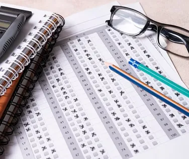 Concurso com salário de quase R$ 10 mil encerra inscrições nesta semana - Imagem