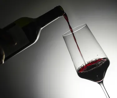 Congresso promulga acordo que barateia vinho europeu - Imagem