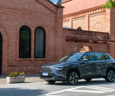 Corolla Cross tem desconto de R$ 46 mil; confira quem tem direito - Imagem