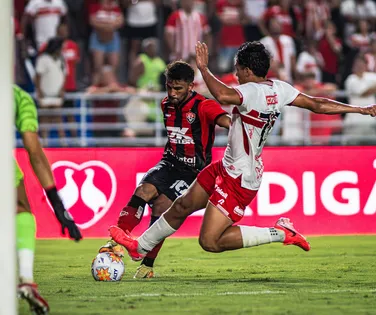 CRB x Vitória: onde assistir, arbitragem, escalações e desfalques - Imagem