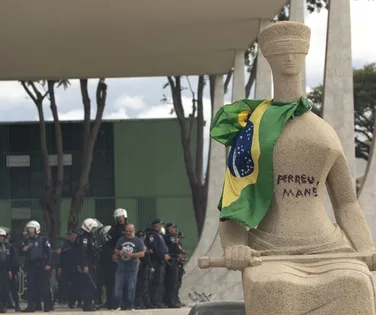 Débora do Batom pressiona Moraes a reduzir pena após PL da Dosimetria - Imagem