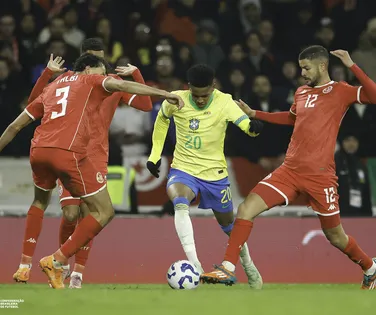 Desfalque na Seleção? Estevão deixa jogo lesionado meses antes da Copa - Imagem