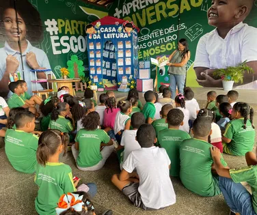 Dia do Livro tem ações em escolas de Simões Filho - Imagem