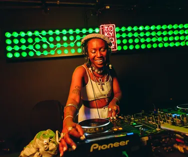 DJs e violeiros podem ganhar espaço histórico e oficial na Bahia - Imagem