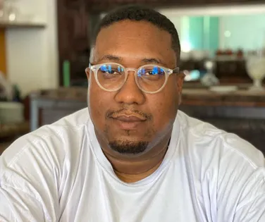 Encontro debate arquivos comunitários e memória em Salvador - Imagem