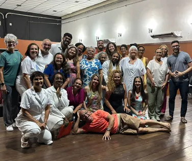 Espetáculo em Salvador transforma histórias de fé em narrativa teatral - Imagem