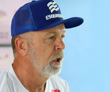 Ex-Bahia vira meme ao tentar falar "portunhol" em entrevista no Peru - Imagem