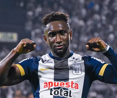 Ex-Vitória dá show com hat-trick e comanda goleada histórica por 8 a 0 - Imagem