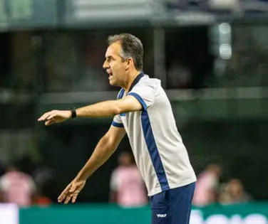 Ex-Vitória, Leo Condé vê Remo x Bahia como "clima total de decisão" - Imagem