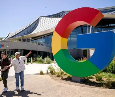 Google atualiza IA após acusação de incentivo à morte de usuário - Imagem