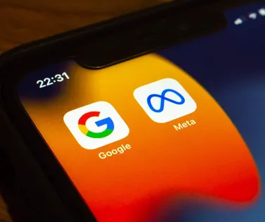 Google e Meta são condenados a pagar R$ 30 milhões por danos à mente - Imagem