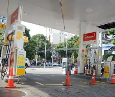 Governo confirma subsídio a diesel e taxa exportação de petróleo - Imagem