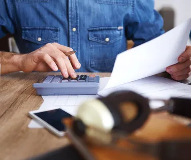 Governo Lula prepara plano para renegociar dívidas dos brasileiros - Imagem