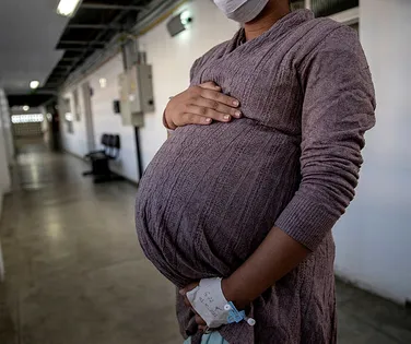 IA no WhatsApp: tecnologia baiana ajuda mães solo a gerir finanças em Salvador - Imagem