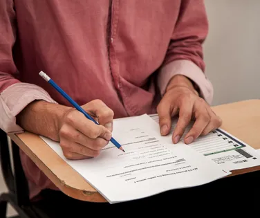 IBGE anuncia concurso com 39 mil vagas; veja o cronograma - Imagem