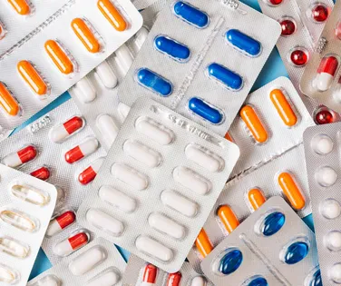 Ícone da MPB doa medicamentos à população de Cuba - Imagem