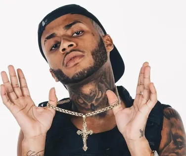 Influenciador agredido por Orochi quebra silêncio e nega assédio - Imagem