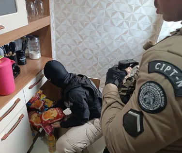 Investigados por tráfico e lavagem de dinheiro são alvo de operação em Juazeiro - Imagem