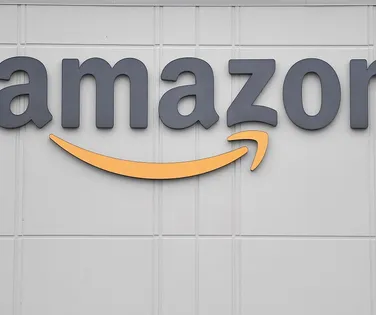 Irã reivindica ataques a centros de dados da Amazon - Imagem