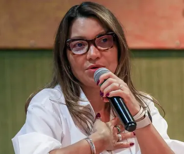 Janja usa voo da FAB para o Rio amparada por decreto de Bolsonaro - Imagem