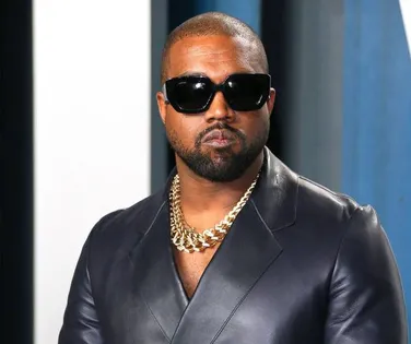 Kanye West é barrado pelo Reino Unido e causa cancelamento de festival - Imagem