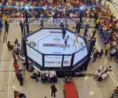 Lauro de Freitas recebe arena Demo Fight com 12 lutas gratuitas - Imagem